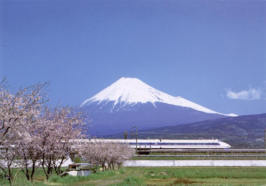 Image credit: "Mountfujijapan" © Swollib  Licensed under Public Domain via Wikimedia Commons